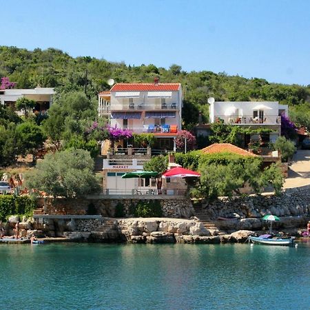 Apartments By The Sea Cove Zarace - Gdinj, Hvar - 4598 Εξωτερικό φωτογραφία