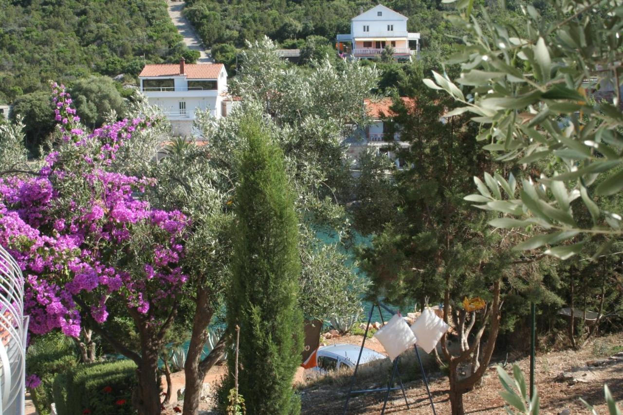Apartments By The Sea Cove Zarace - Gdinj, Hvar - 4598 Εξωτερικό φωτογραφία