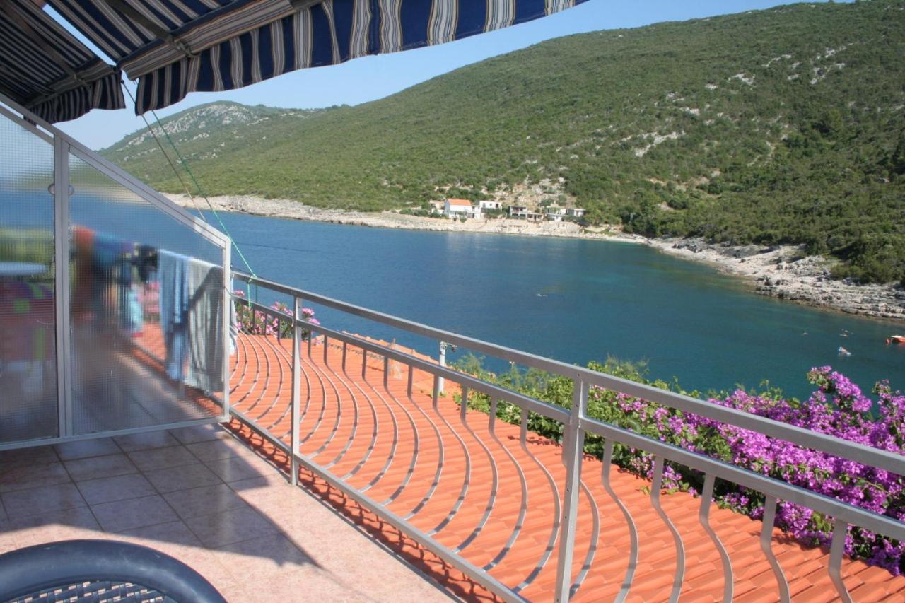 Apartments By The Sea Cove Zarace - Gdinj, Hvar - 4598 Εξωτερικό φωτογραφία